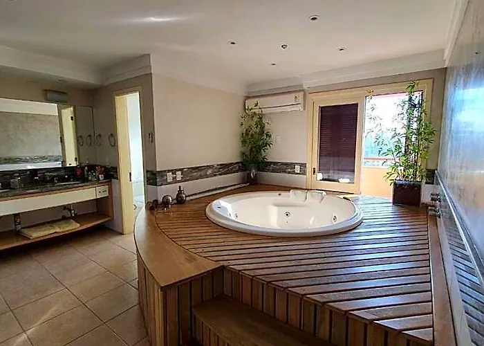 Flat Independencia 4*